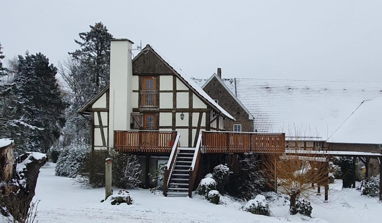 Ferienhaus Drakenhof Бад-Зальцуфлен Экстерьер фото